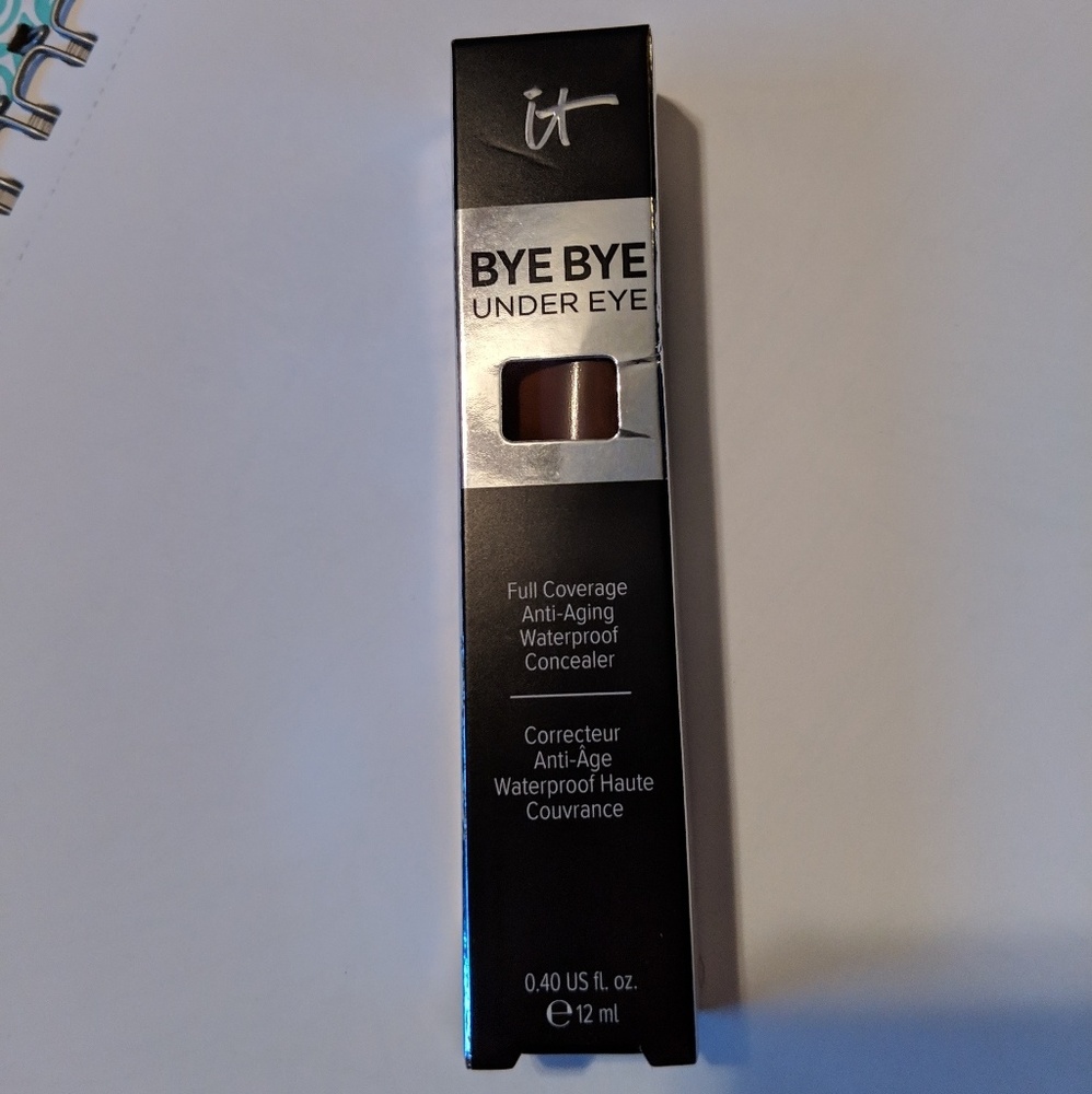 It Cosmetics Bye Bye Under Eye makeup